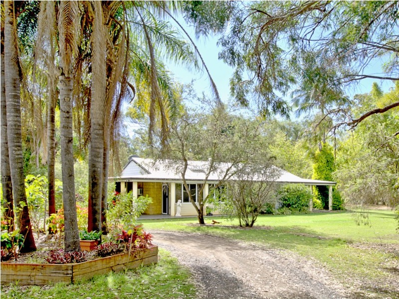37 Hamilton Road, Howard QLD 4659