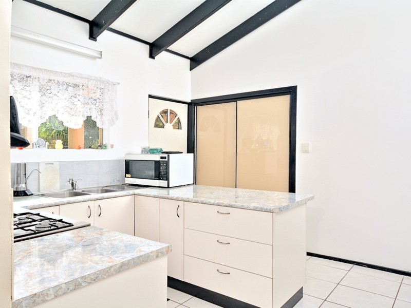 37 Hamilton Road, Howard QLD 4659
