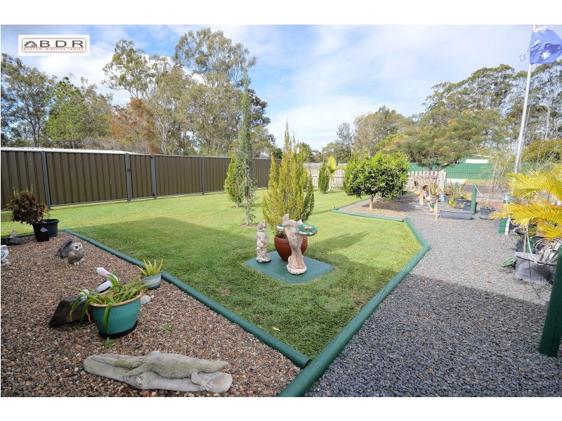 7 White Street, Howard QLD 4659