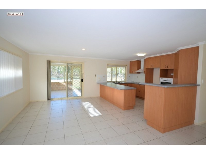 28 East Street, Howard QLD 4659