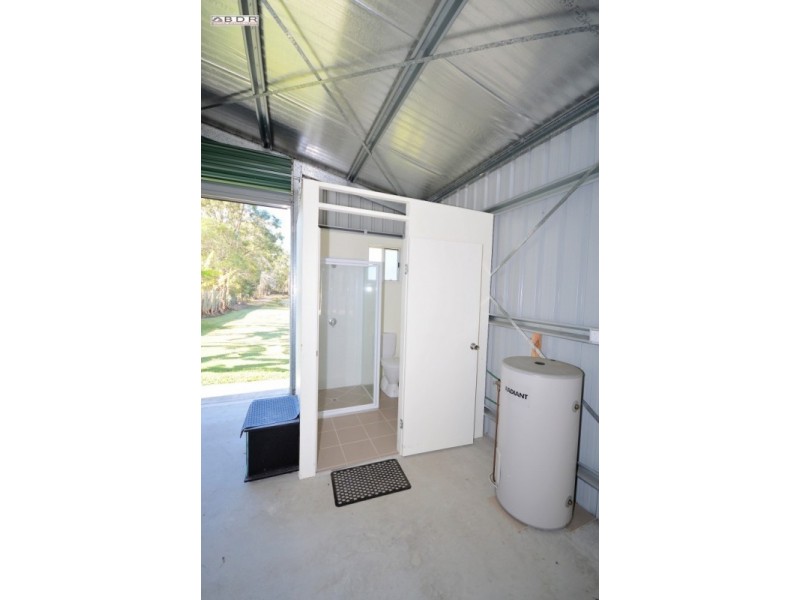 28 East Street, Howard QLD 4659