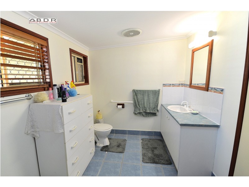 24 Annie St, Howard QLD 4659