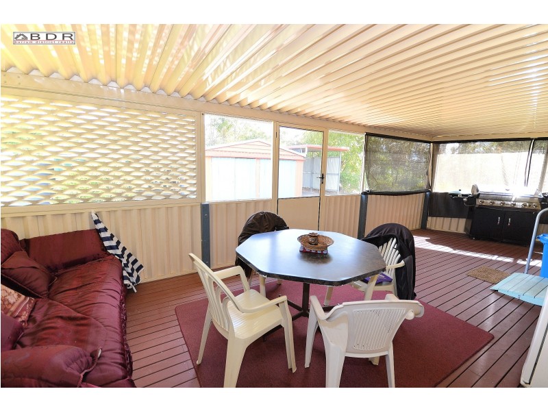24 Annie St, Howard QLD 4659