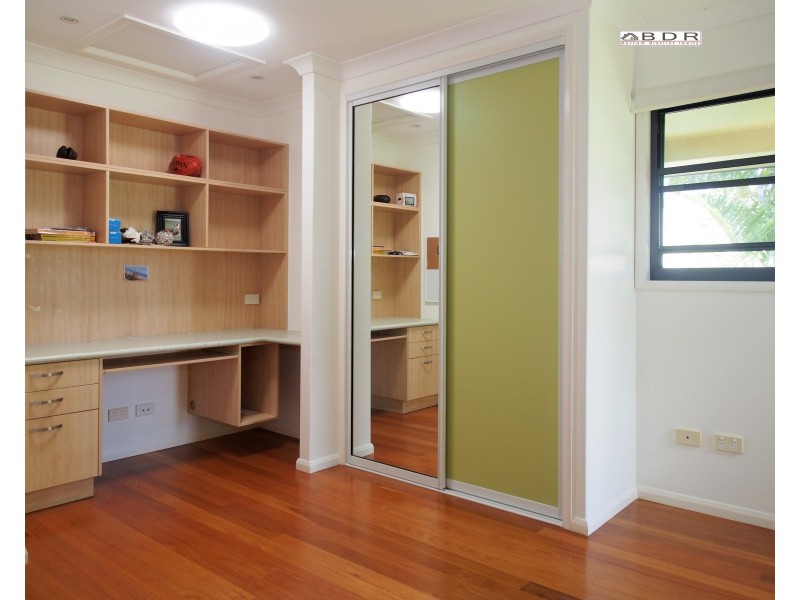 1 Krista Court, Burrum Heads QLD 4659