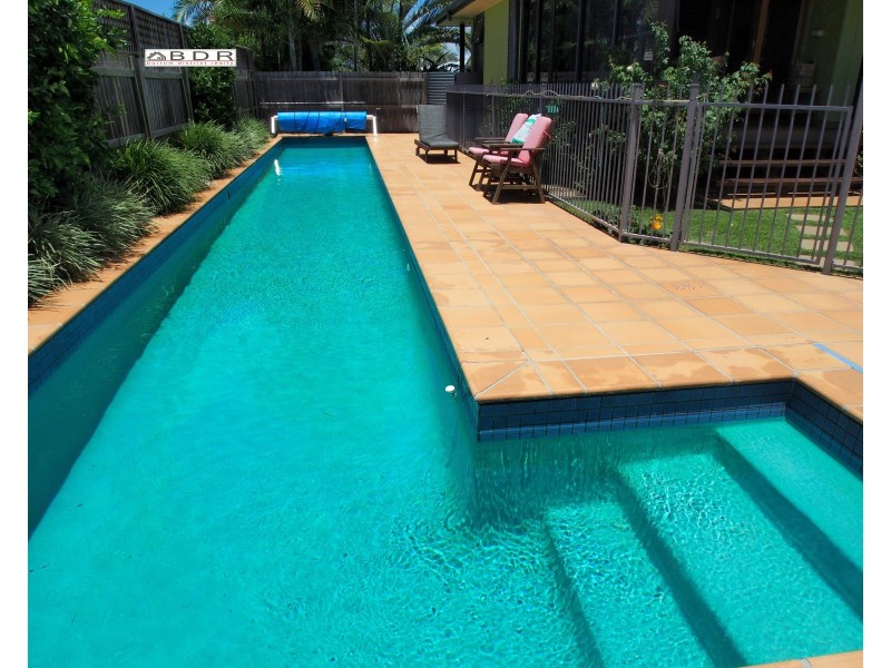 1 Krista Court, Burrum Heads QLD 4659