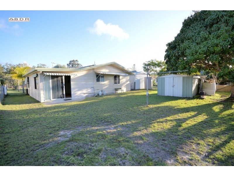 4 Hoffman Street, Burrum Heads QLD 4659