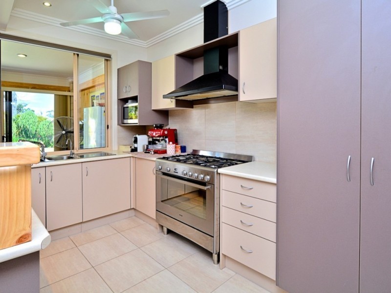 4 Brypat Close, Burrum Heads QLD 4659