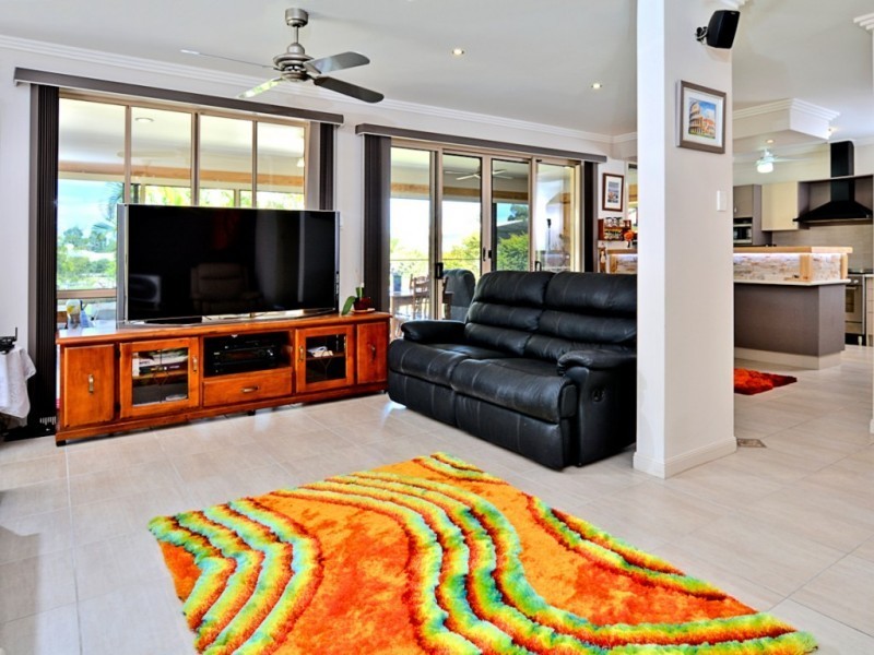 4 Brypat Close, Burrum Heads QLD 4659