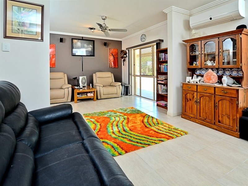 4 Brypat Close, Burrum Heads QLD 4659