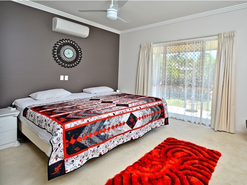 4 Brypat Close, Burrum Heads QLD 4659