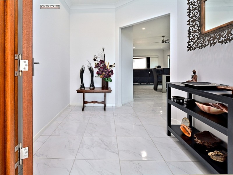 9 Traviston Way, Burrum Heads QLD 4659