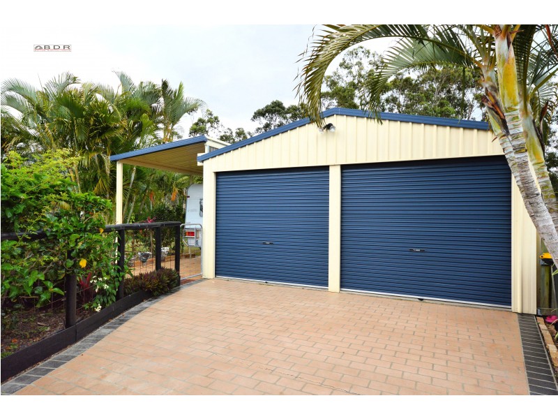 11 Lakeside Drive, Burrum Heads QLD 4659