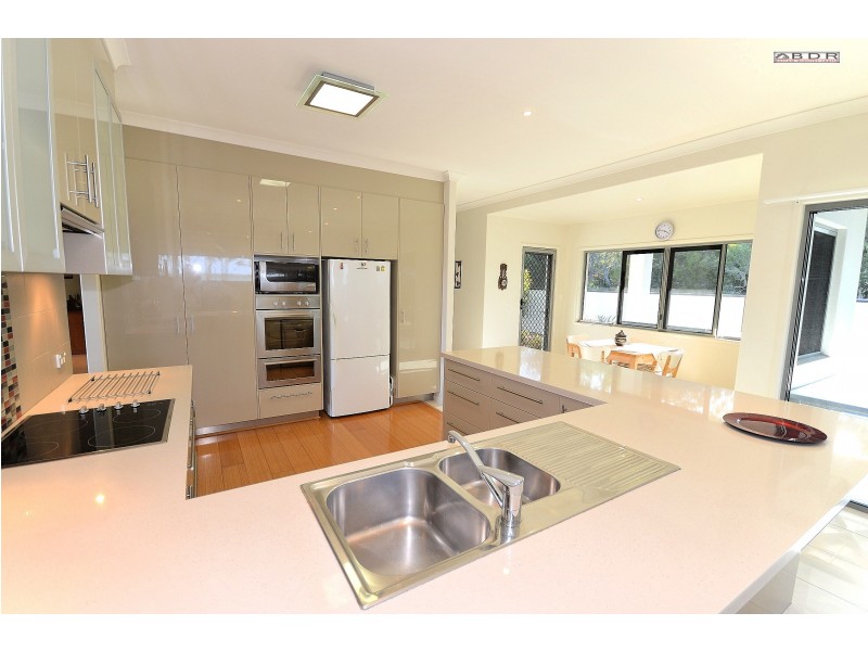 42 Traviston Way, Burrum Heads QLD 4659