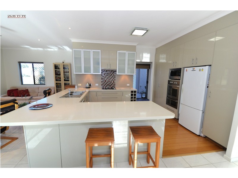 42 Traviston Way, Burrum Heads QLD 4659