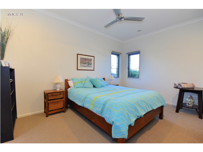 42 Traviston Way, Burrum Heads QLD 4659