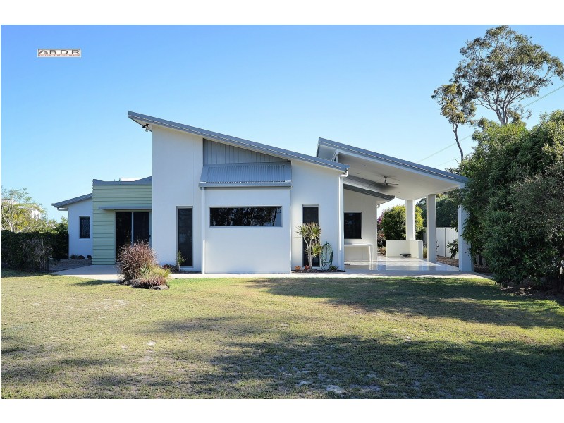 42 Traviston Way, Burrum Heads QLD 4659