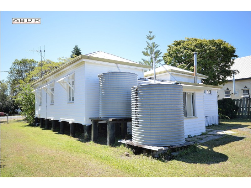 12 Crawford St, Torbanlea QLD 4662