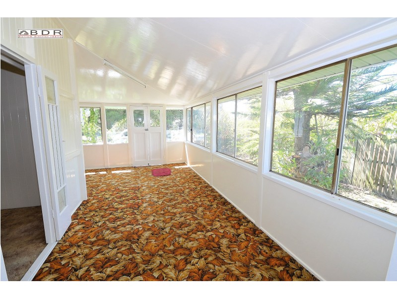 12 Crawford St, Torbanlea QLD 4662