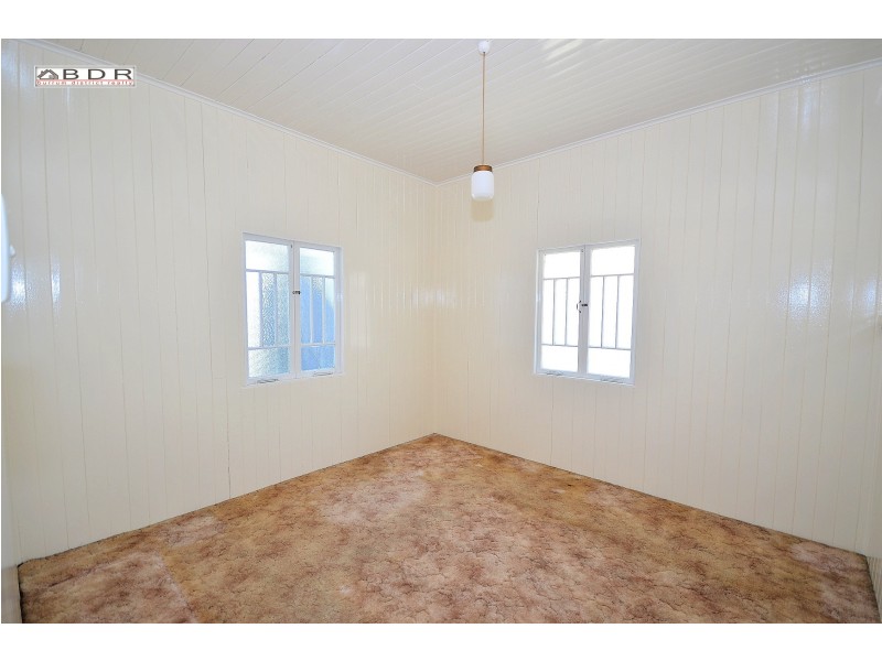 12 Crawford St, Torbanlea QLD 4662