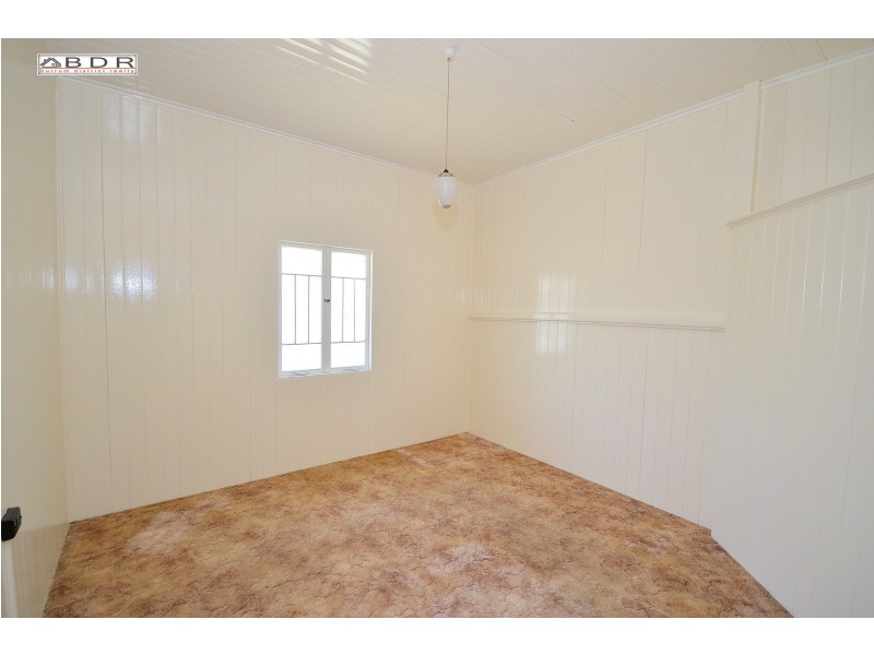 12 Crawford St, Torbanlea QLD 4662