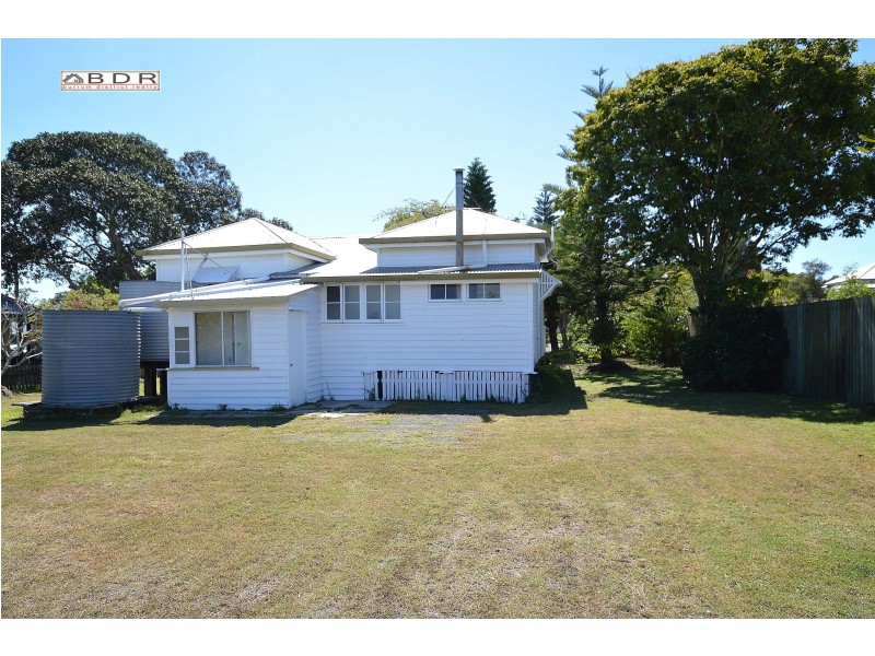 12 Crawford St, Torbanlea QLD 4662