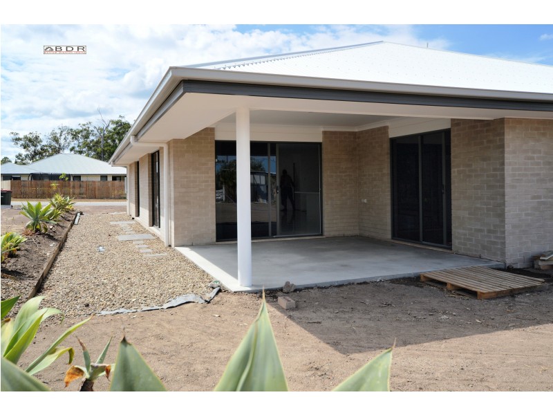 4 Southfork Cct, Burrum Heads QLD 4659