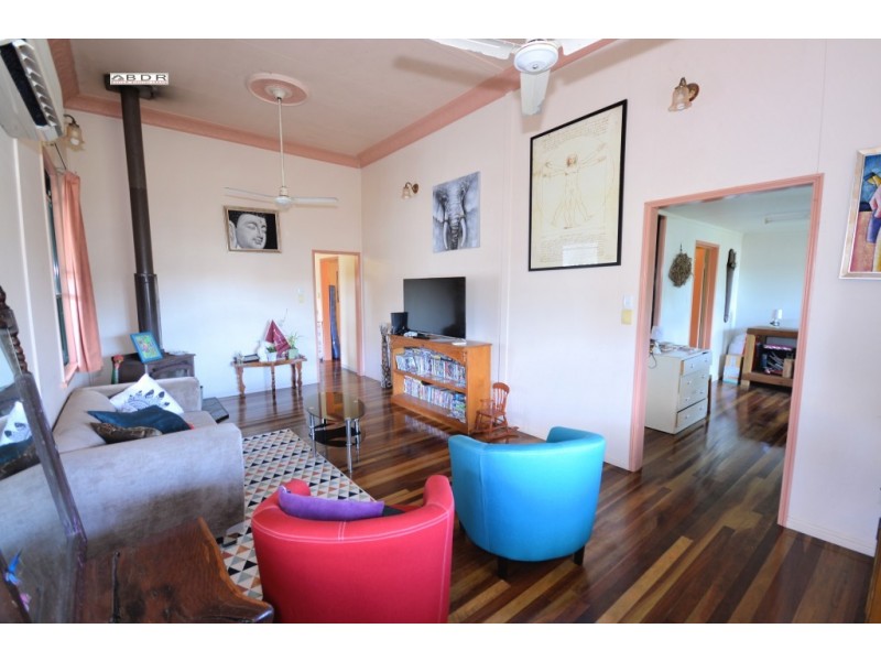 50 Whitley Street, Howard QLD 4659