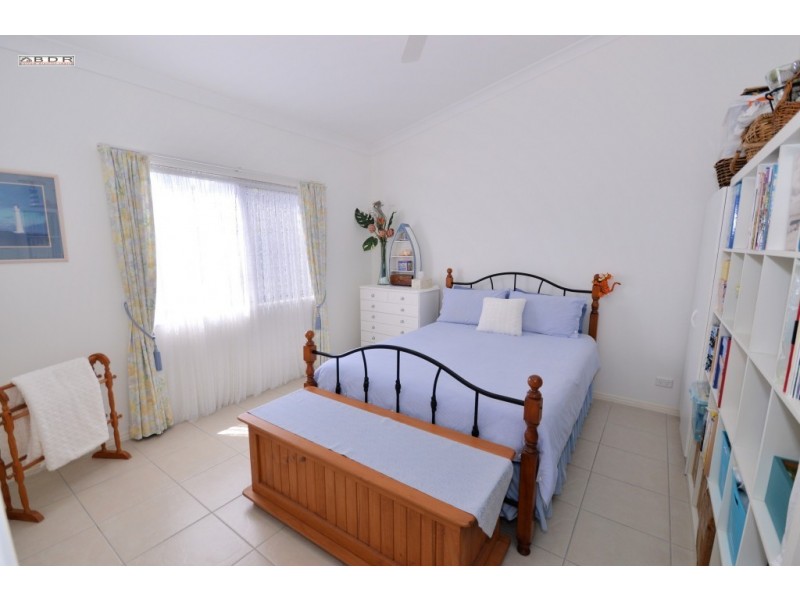 5 Beach Drive, Burrum Heads QLD 4659
