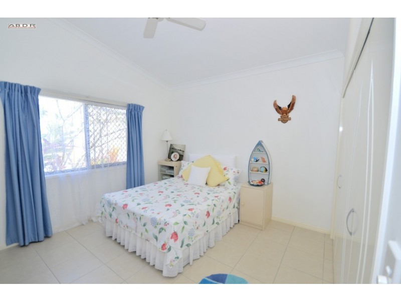 5 Beach Drive, Burrum Heads QLD 4659