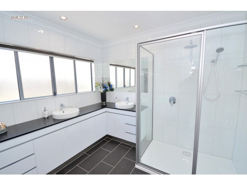 3 Noeme Street, Burrum Heads QLD 4659