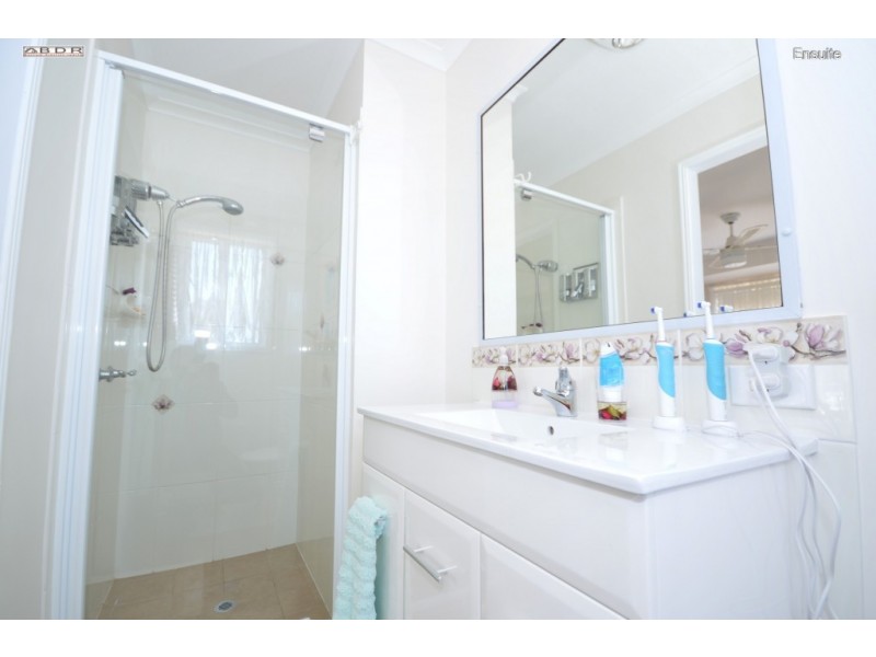 4 Beach Drive, Burrum Heads QLD 4659