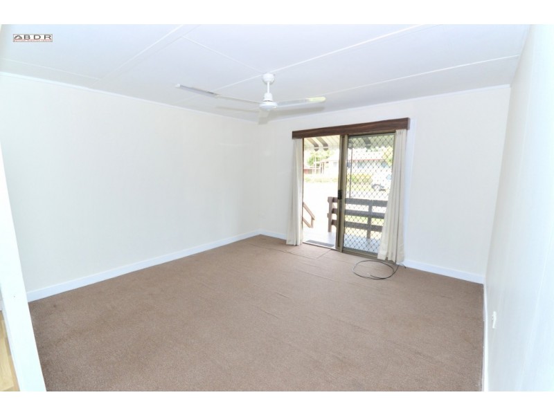 25 James Street, Howard QLD 4659