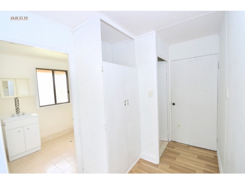 25 James Street, Howard QLD 4659