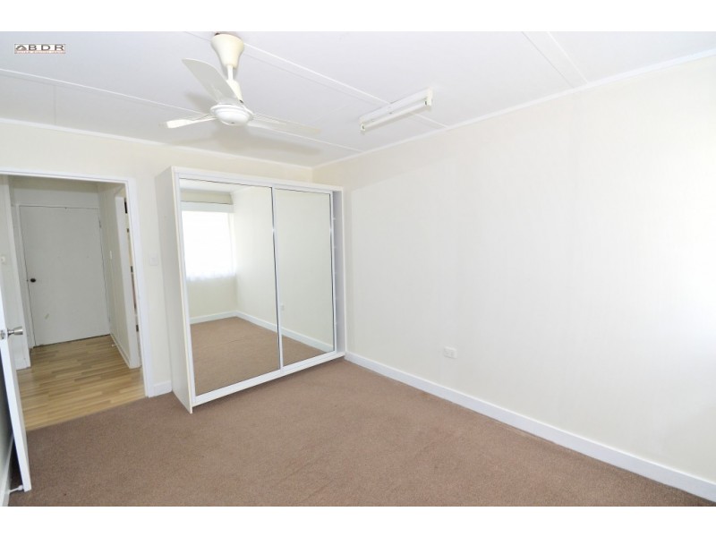 25 James Street, Howard QLD 4659