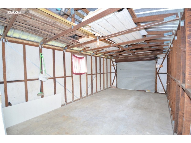 25 James Street, Howard QLD 4659
