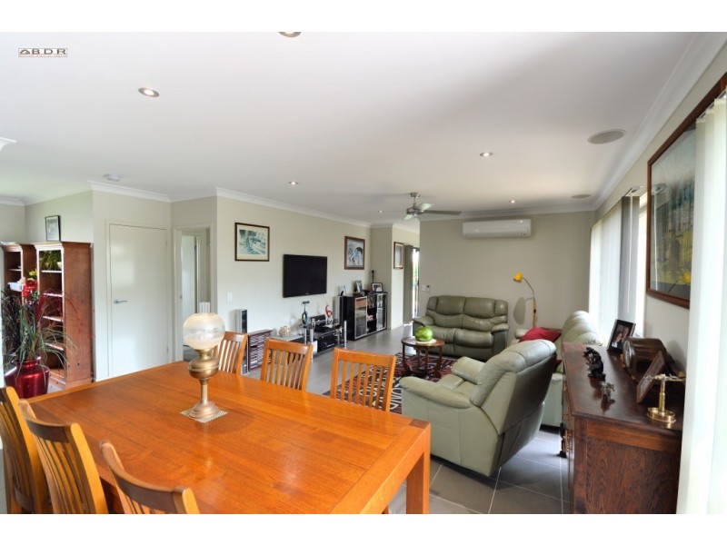 37 Sunrise Cresent, Burrum Heads QLD 4659