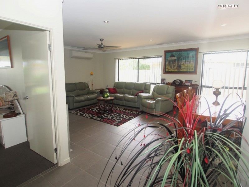 37 Sunrise Cresent, Burrum Heads QLD 4659