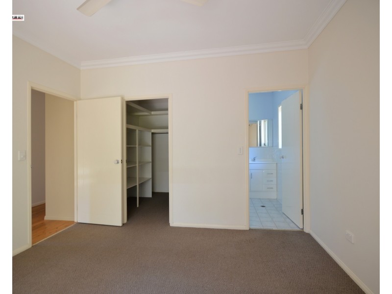68 Old Bruce Hwy, Howard QLD 4659
