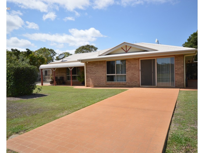63 Gregory St, Howard QLD 4659