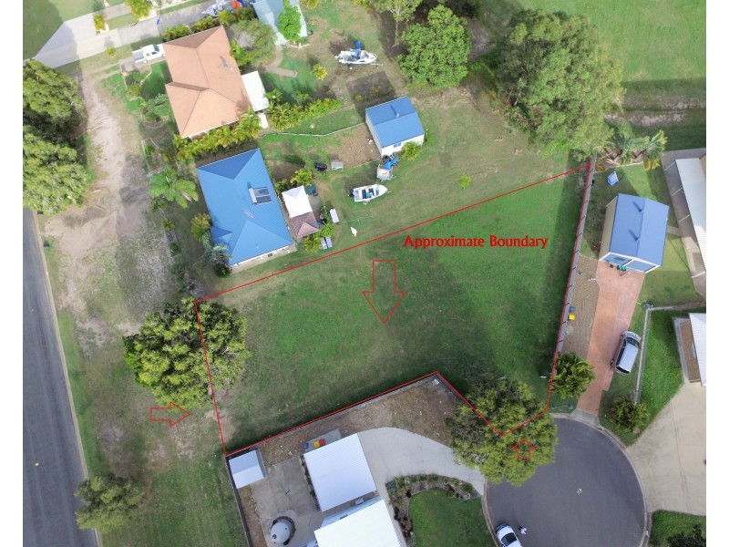 4 Tamarind Close, Burrum Heads QLD 4659