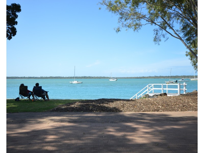 4 Tamarind Close, Burrum Heads QLD 4659