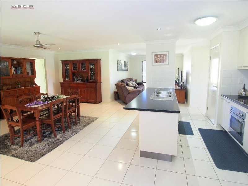1 Harlequin Court, Burrum Heads QLD 4659