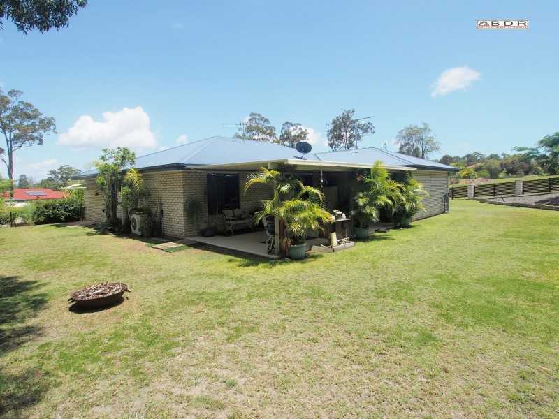 1 Harlequin Court, Burrum Heads QLD 4659