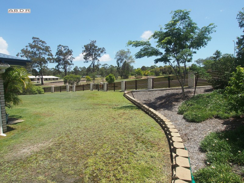 1 Harlequin Court, Burrum Heads QLD 4659