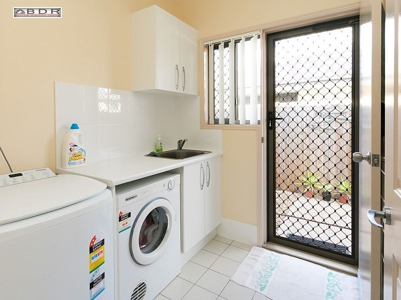 35 NORTHSHORE AVENUE, Toogoom QLD 4655
