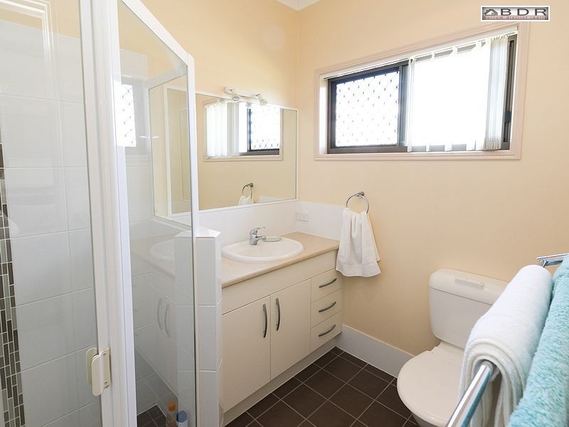 35 NORTHSHORE AVENUE, Toogoom QLD 4655