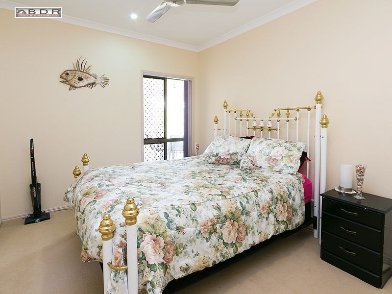 35 NORTHSHORE AVENUE, Toogoom QLD 4655