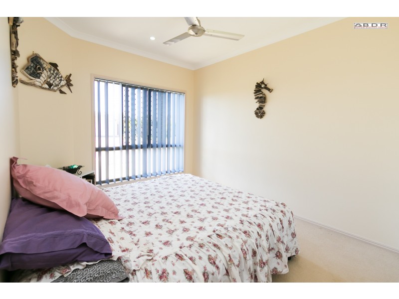35 NORTHSHORE AVENUE, Toogoom QLD 4655