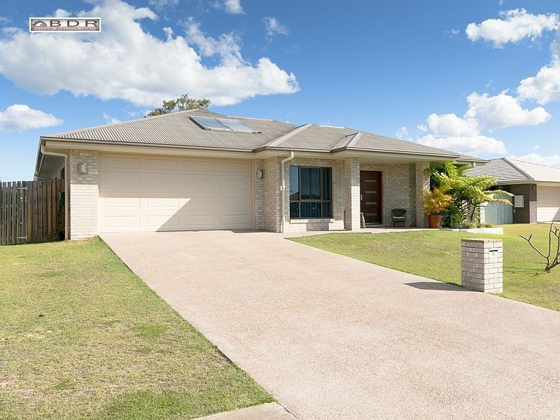 35 NORTHSHORE AVENUE, Toogoom QLD 4655