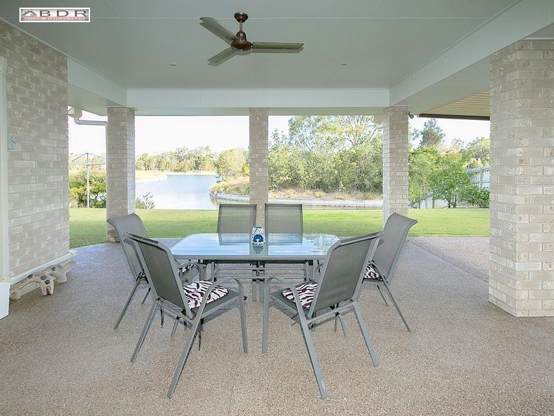 35 NORTHSHORE AVENUE, Toogoom QLD 4655